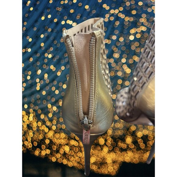 Guess Gold Stiletto Heels - Picture 7 of 11